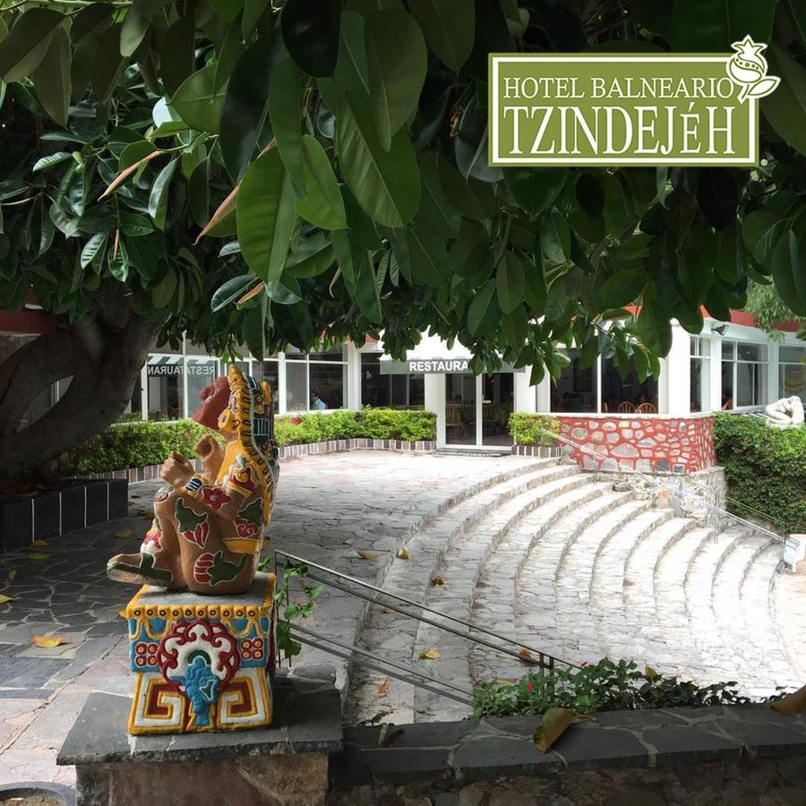 Hotel Balneario Tzindejeh Tasquillo Kültér fotó