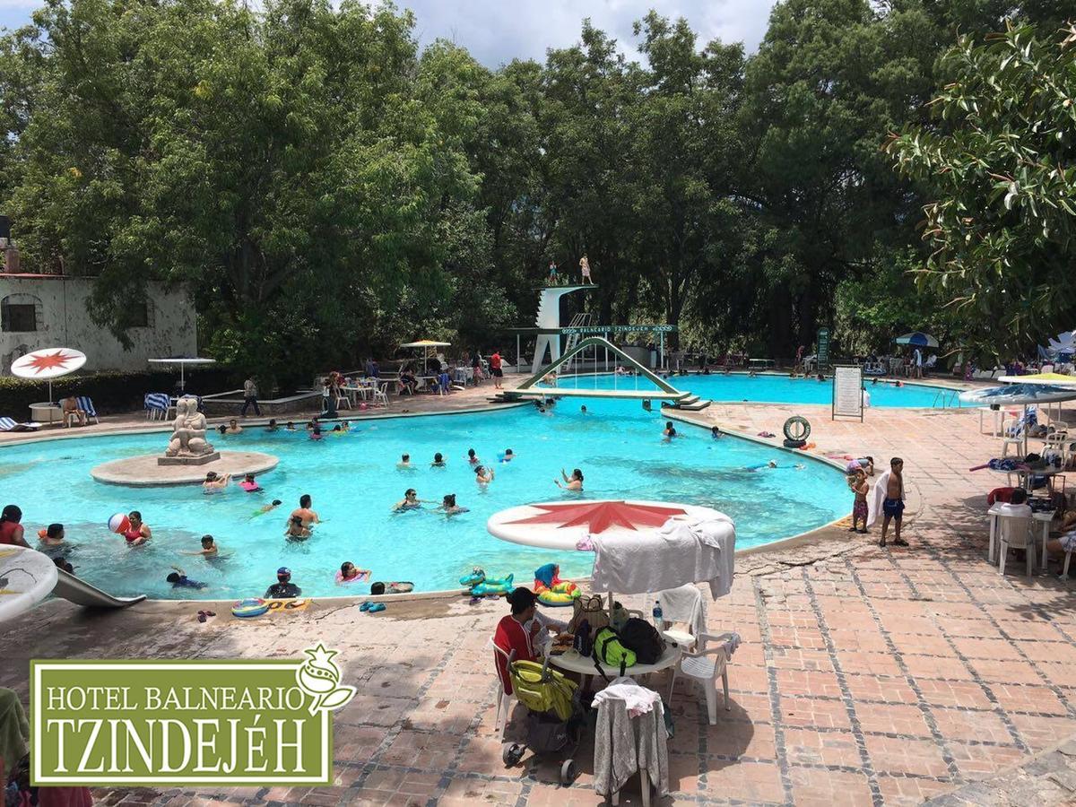 Hotel Balneario Tzindejeh Tasquillo Kültér fotó